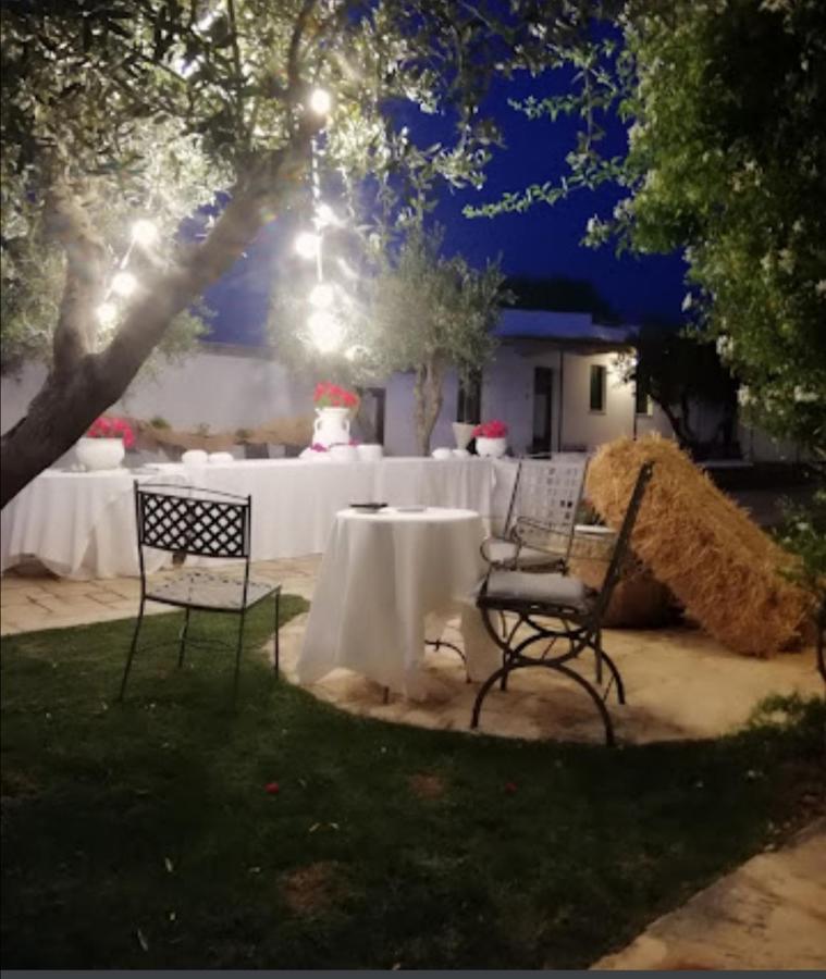 Room In Bb - Stunning Quadruple Room In Ancient Masseria Near The Sea In A Quiet Olive Trees Ostuni Luaran gambar