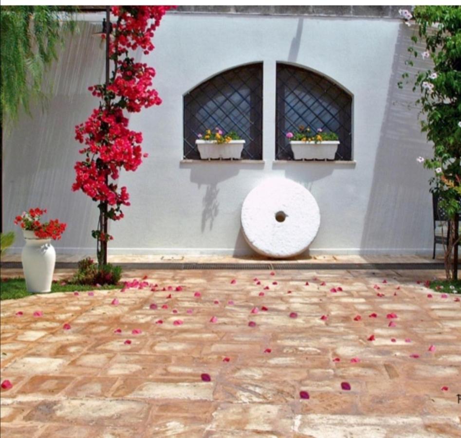 Room In Bb - Stunning Quadruple Room In Ancient Masseria Near The Sea In A Quiet Olive Trees Ostuni Luaran gambar